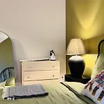 Urban Cocoon With A Unique Style *
